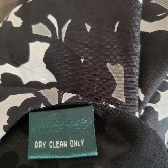 NWOT Ralph Lauren black & white floral silk A-line skirt Womens 14 - Picture 5 of 6